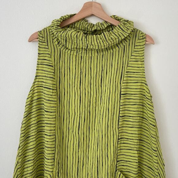 LIV by Habitat Lime Striped Mock Neck Lagenlook Top Sz S Artsy Pocket Minimal - Picture 2 of 8